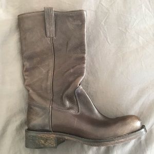 Brown leather boots - weathered look - size 7